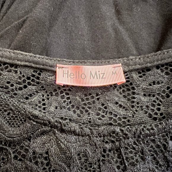 Black Maternity Tee - Picture 4 of 4